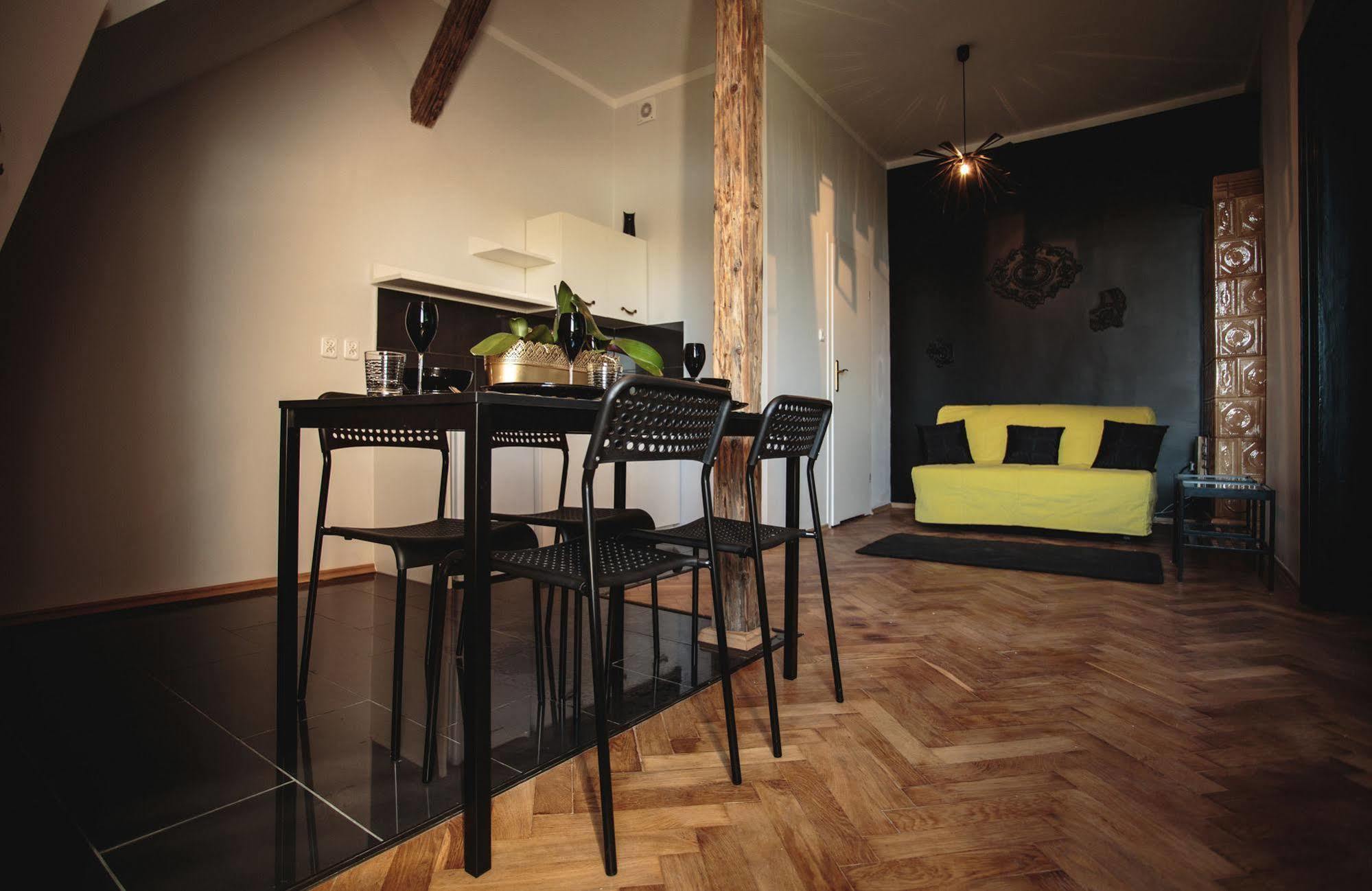 קרקוב Boutique Apartments - City Center - The Main Market Square מראה חיצוני תמונה